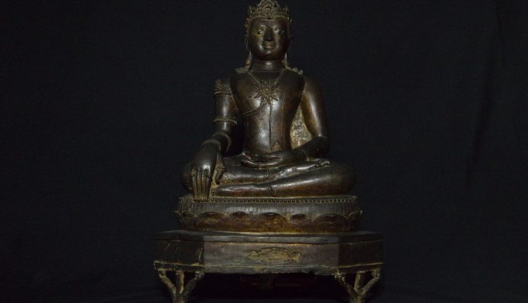 17th century bronze crowned Lao Buddha