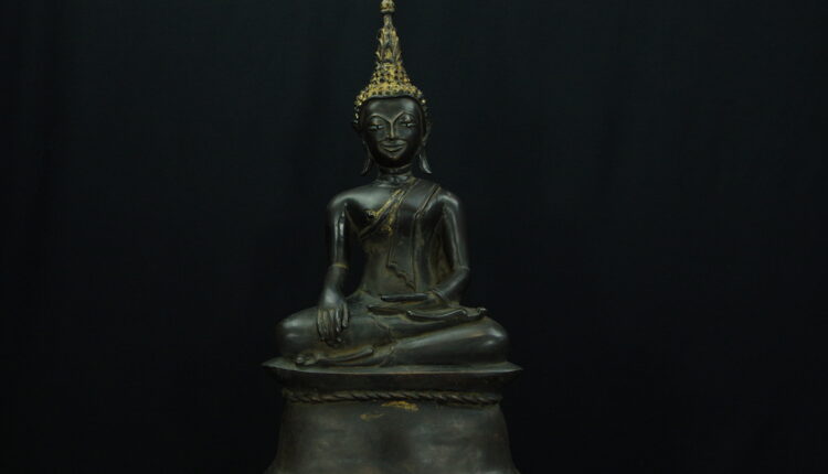 Lao 17th century bronze buddha